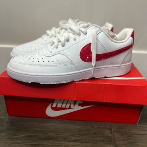 Nike Court Vision 1.0  size 12.DM7588 100